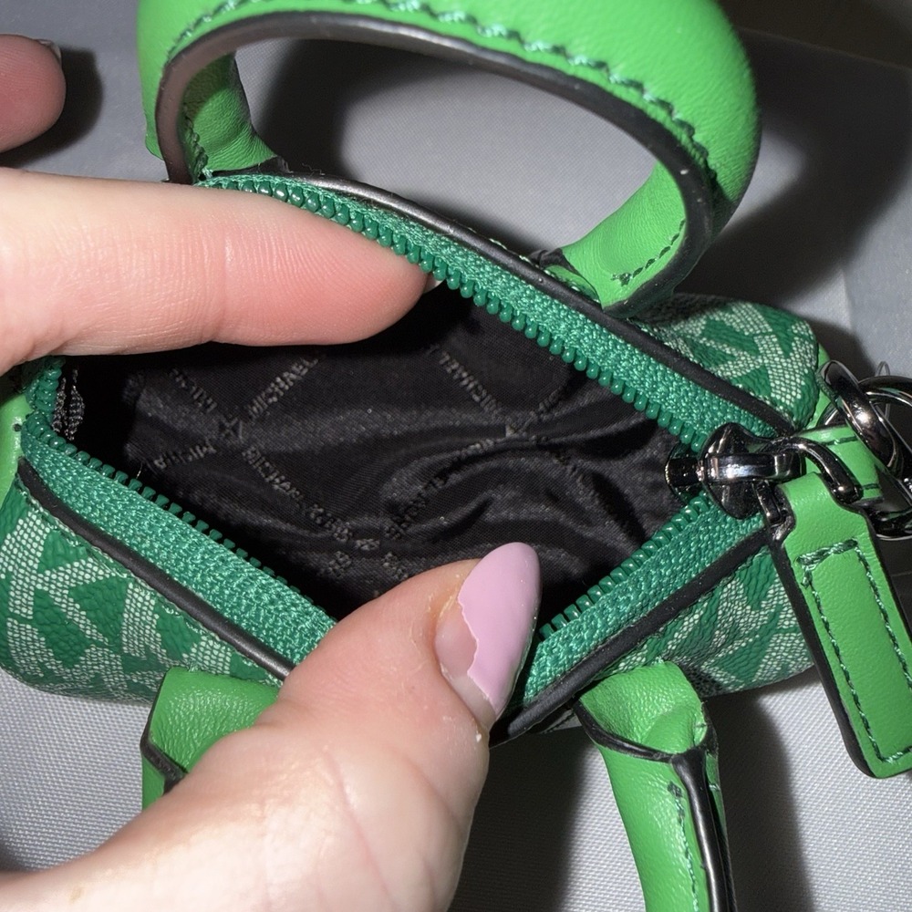 NWT MICHAEL KORS Micro Duffle Pouch Bag Charm/ Key Chain Coin Purse Kelly Green - Picture 6 of 11
